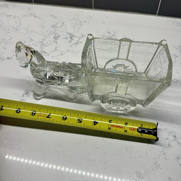 Vintage Large Jeannette Glass Candy Dish, Horse and Cart, - Picture 3 of 10